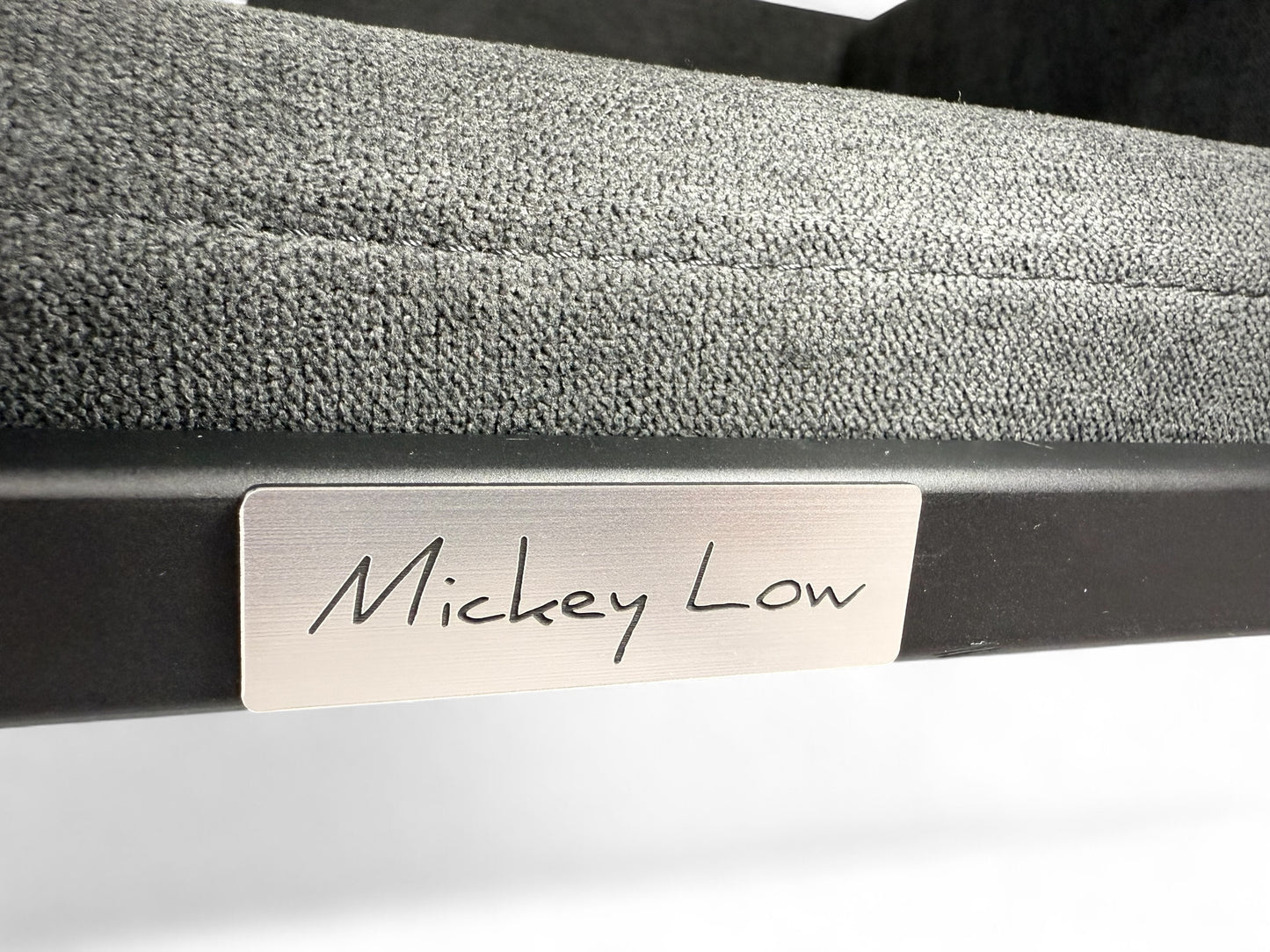 Mickey Low – Noir Edition Dog Bed (Black Powder-Coated Steel)
